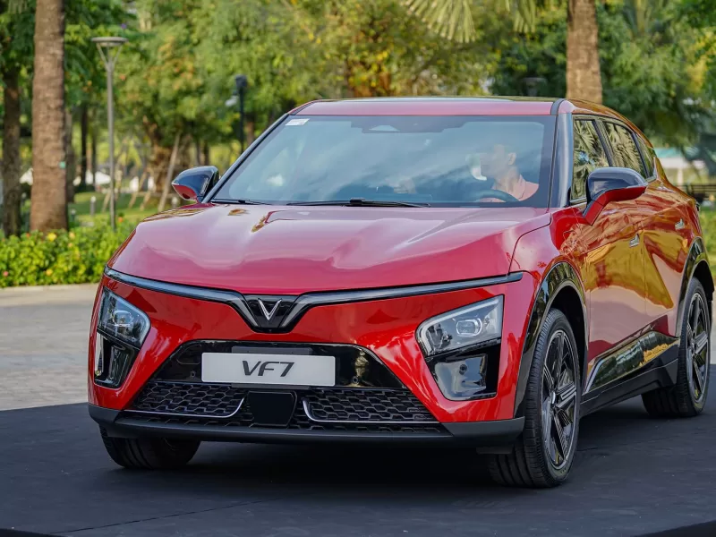 Vinfast VF7
