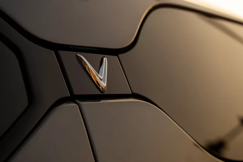 VinFast VF 9