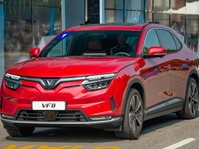 Vinfast VF8