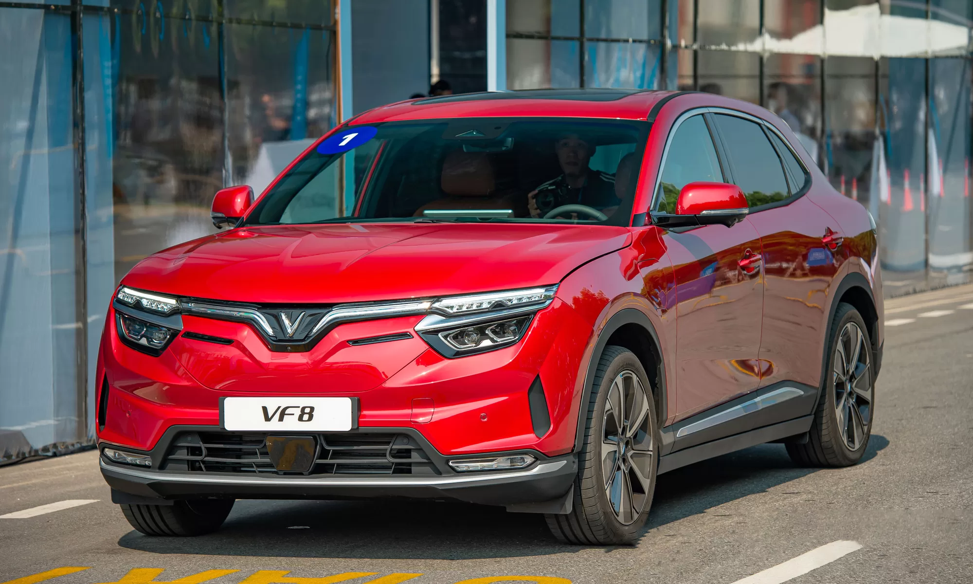 Vinfast VF8